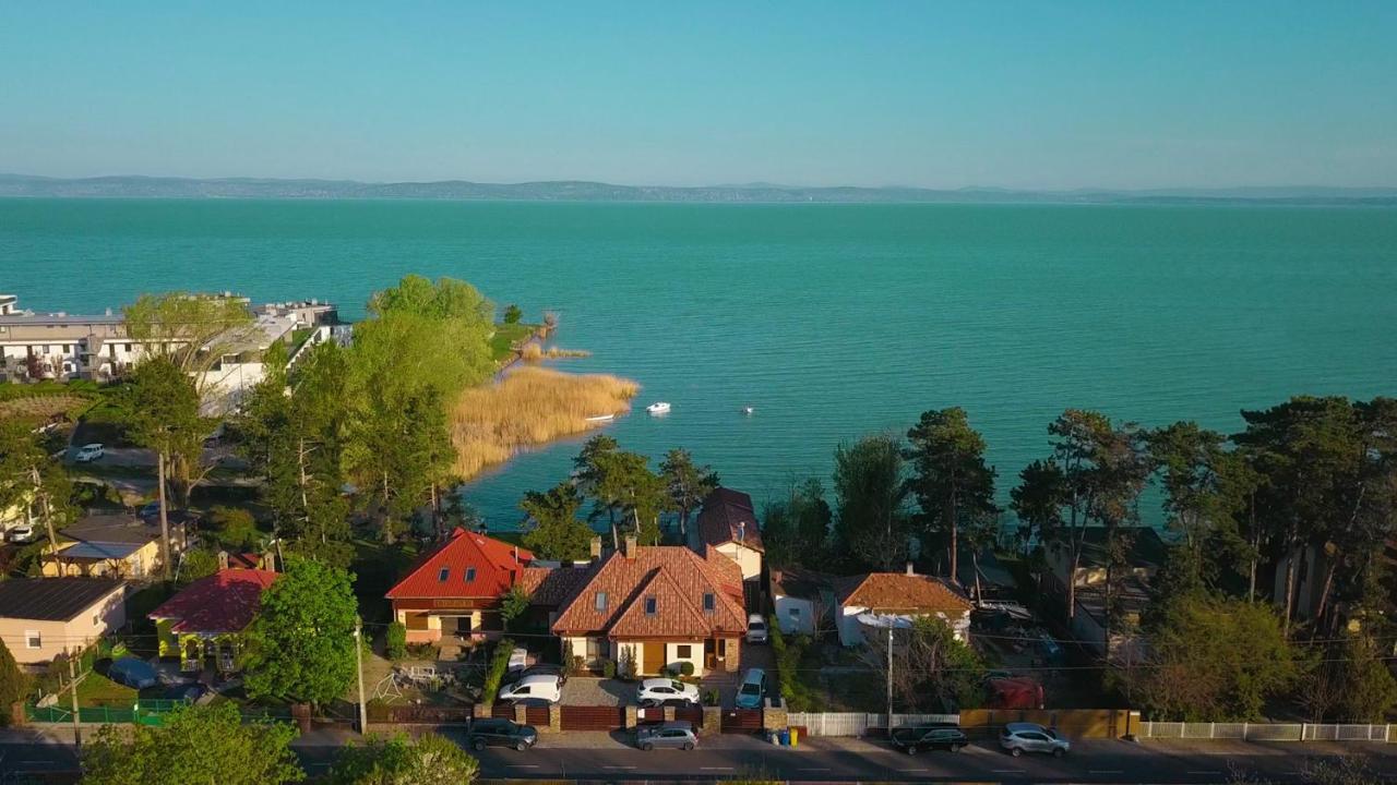 Royal Mediterran Сиофок Екстериор снимка